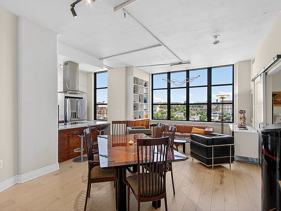 3rd image of 2020 12th St NW #Penthouse 03