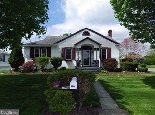 201 Grove Dr, Hegins, PA 17938