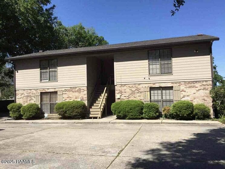 1st image of 104 Calypso Ln