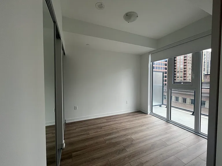 634 Church St #7 — Photo 5