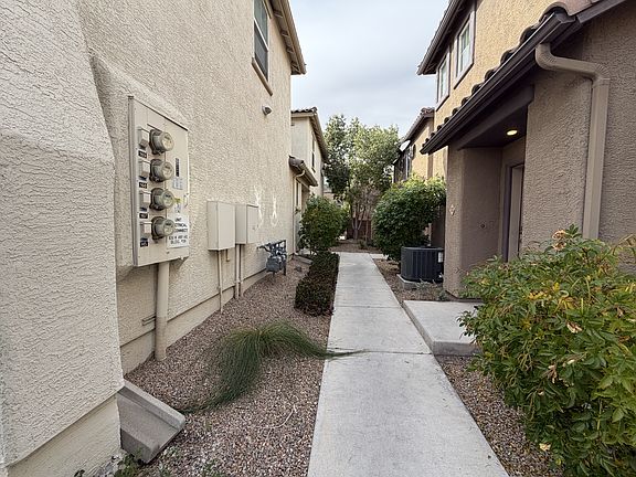 2nd image of 6250 W Arby Ave Unit 168