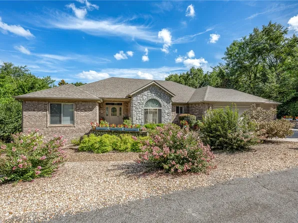 10 Oniell Cir, Bella Vista, AR 72715