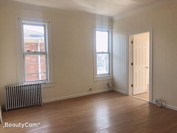 4th image of 74-13 Rockaway Blvd #2