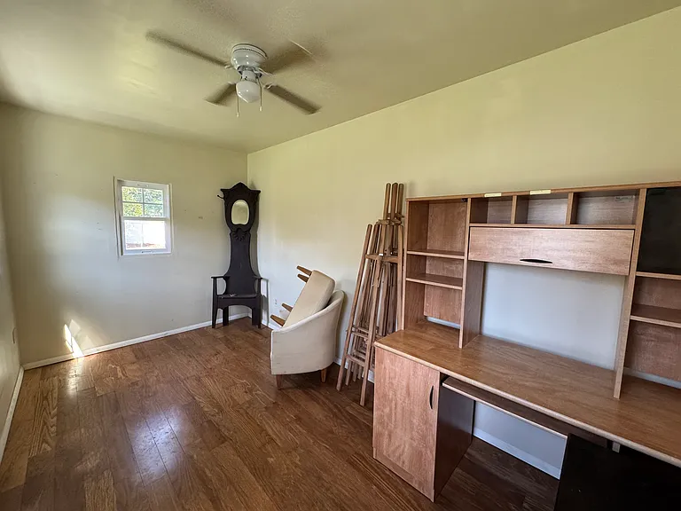 117 Southerland Dr — Photo 23