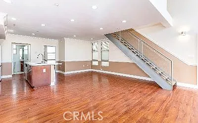 2 bed, 2064 sqft, $3,800 — Photo 4