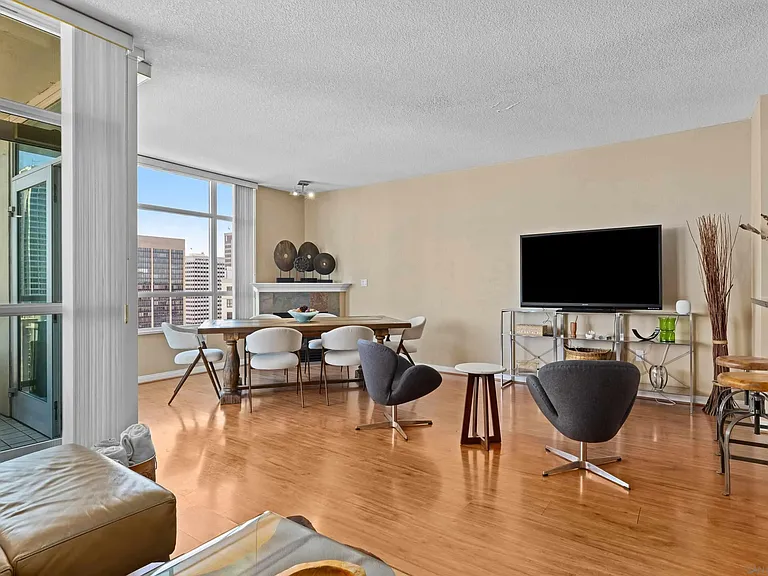 850 Beech St #1603 — Photo 6