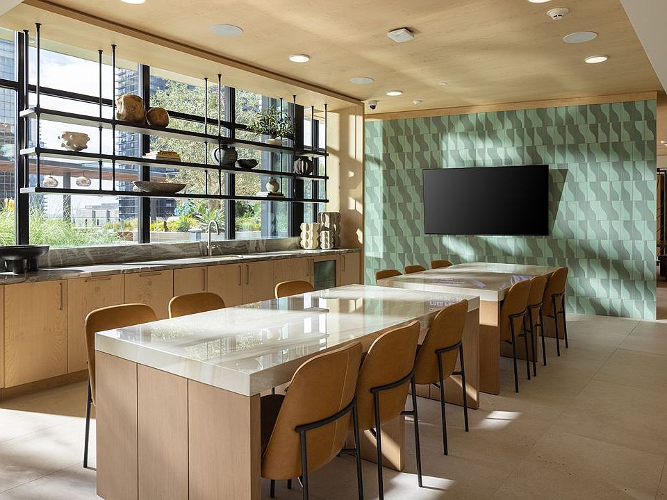 Cowork Lounge - The Torrey