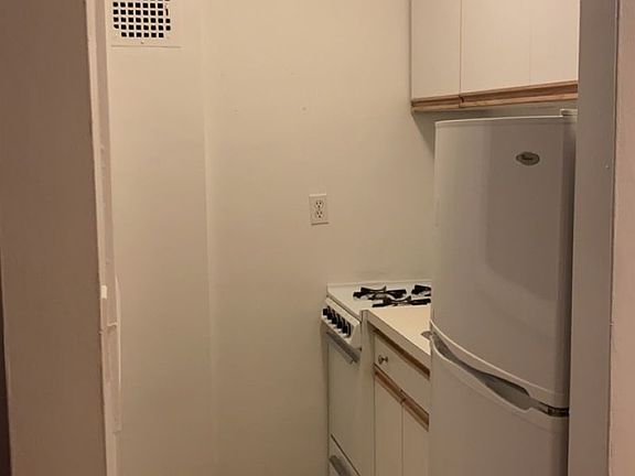 4th image of 337 E 90th St #5CC