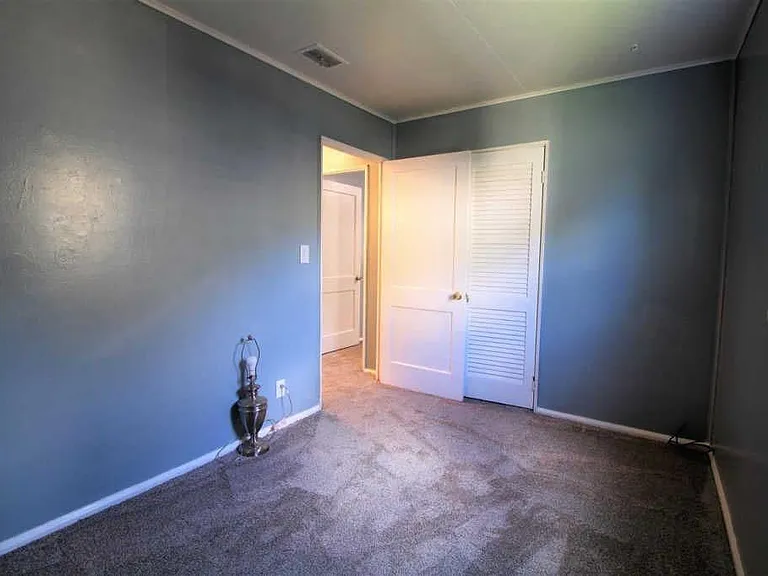 3004 Longlois Dr — Photo 6