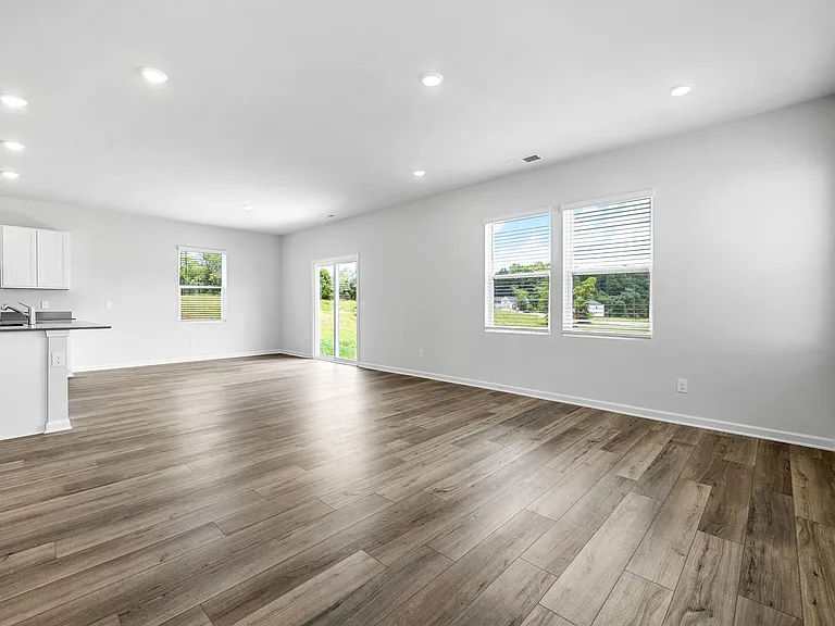 457 Perthshire Loop — Photo 8
