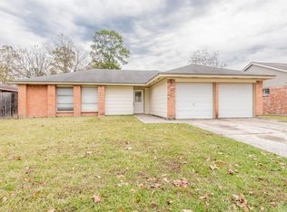 16867 Gleneagle Dr N, Conroe, TX 77385