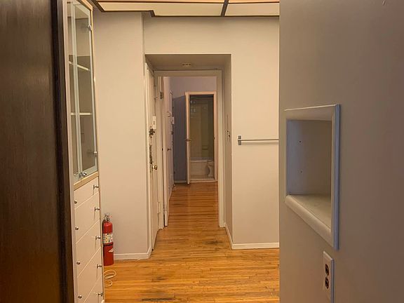 5th image of 518 E 81st St #3