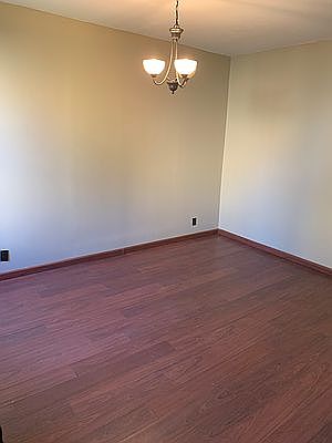 3rd image of 205 Kosciuszko St #3
