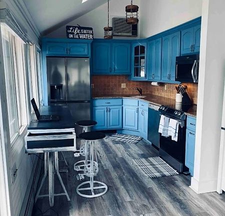 4th image of 857 E Shore Rd