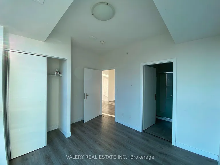 60 Frederick St #809 — Photo 15