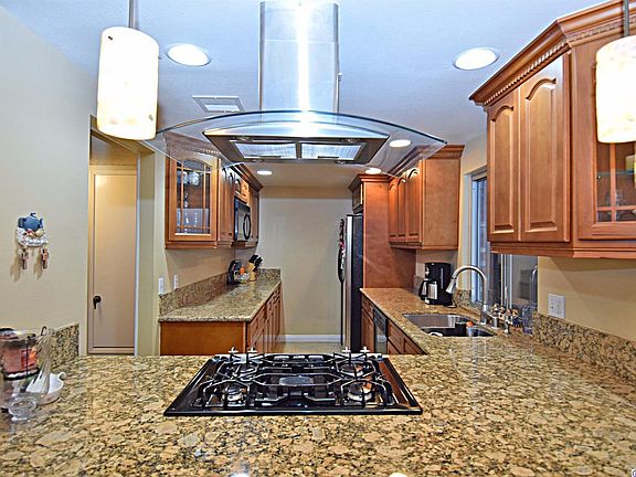 3rd image of 8720 1/2 Wyngate St