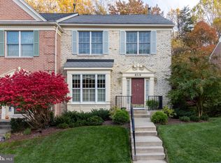 8519 Timber Hill Ct, Ellicott City, MD 21043