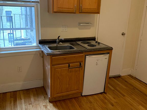 2nd image of 51 S Huntington Ave APT 203