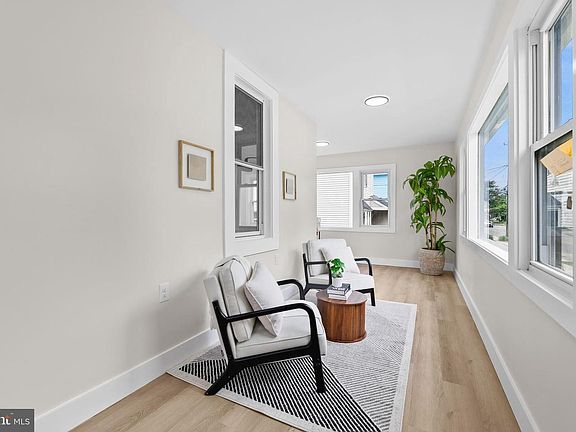 5th image of 505 Newton Ave