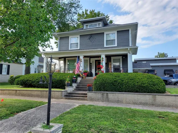 211 E Main St, Greenville, IL 62246