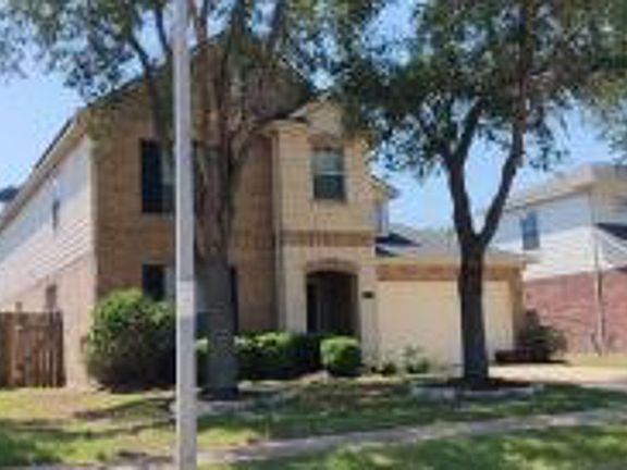 2nd image of 17231 Shallow Lake Ln
