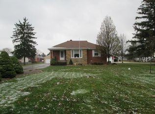 10171 Albion Rd, North Royalton, OH 44133