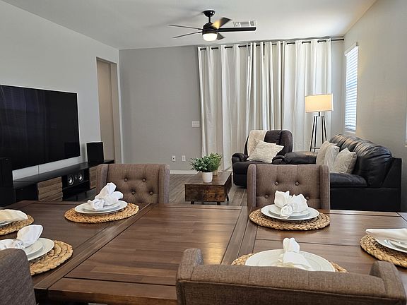 5th image of 1486 E Naples Ct