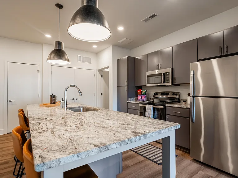 5 Row Apartments — Photo 16