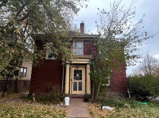 2002 E 1st St, Duluth, MN 55812