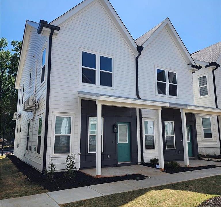 1st image of 721 Fayetteville Rd #609