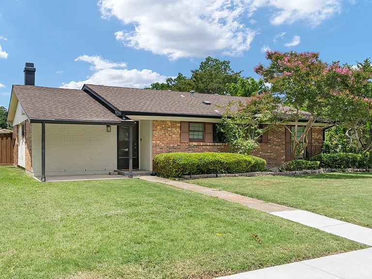 2025 Japonica Ln — Photo 38