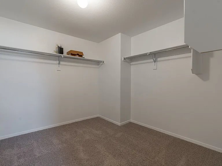 529 Woodcreek Loop — Photo 11