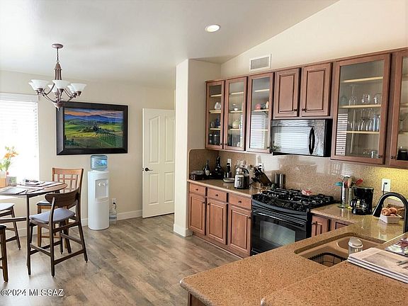 5th image of 2217 E Cordes Dr