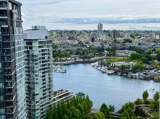 1495 Richards St #3106, Vancouver, BC V6Z 3E3