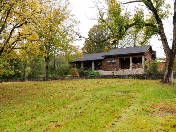 3045 Gladdice Hwy, Gainesboro, TN 38562