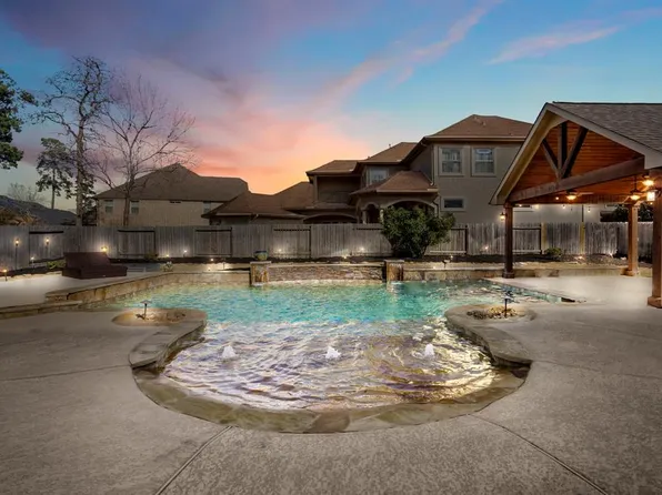 17710 Green Elm Ln, Spring, TX 77379