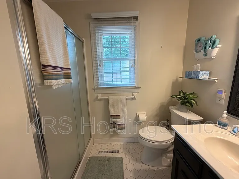 1520 Woodside Ct N — Photo 13