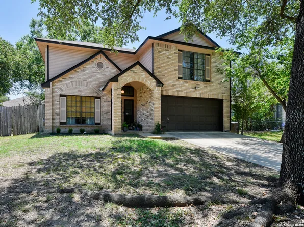 9110 Broxton Dr, San Antonio, TX 78240
