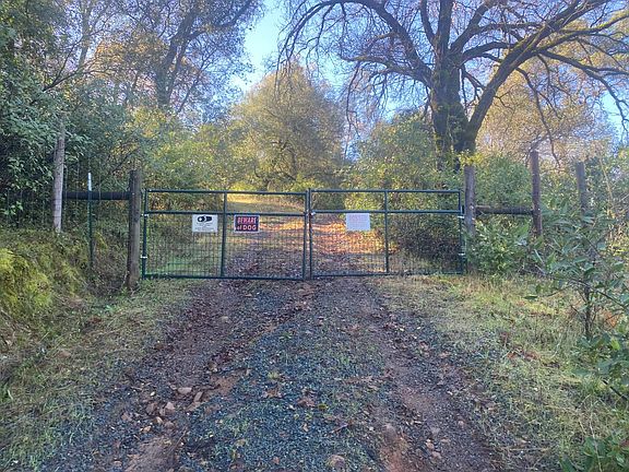 4th image of 16194 Vierra Road