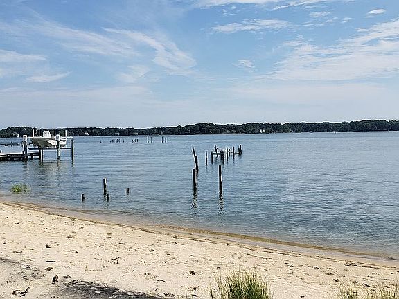 Across Haven to GwynnsIsland