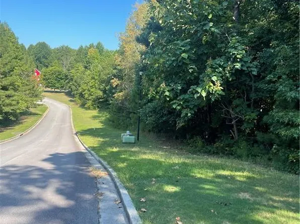 130 Safe Harbor Dr #79, Dallas, GA 30157