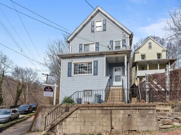 517 Center Ave, Pitcairn, PA 15140