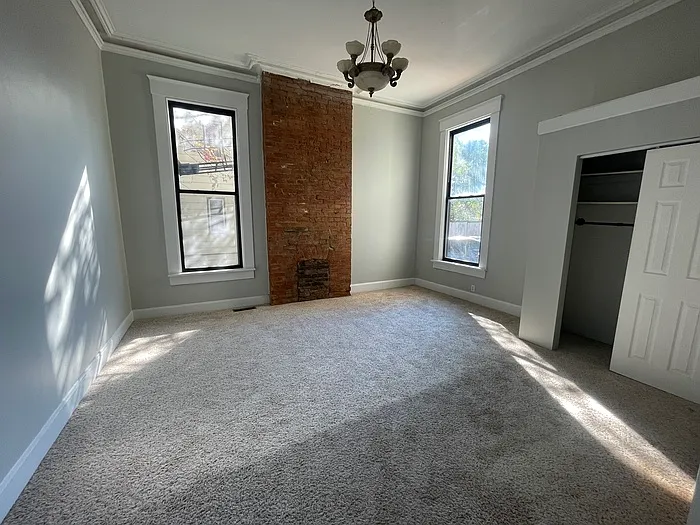 910 Washington Ave #1 — Photo 6