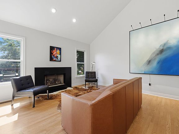 4th image of 4684 Firebrook Blvd