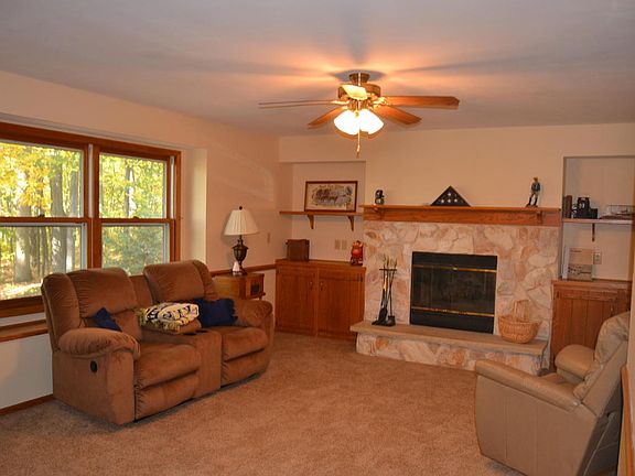 5th image of N69W23425 Salem Ct W