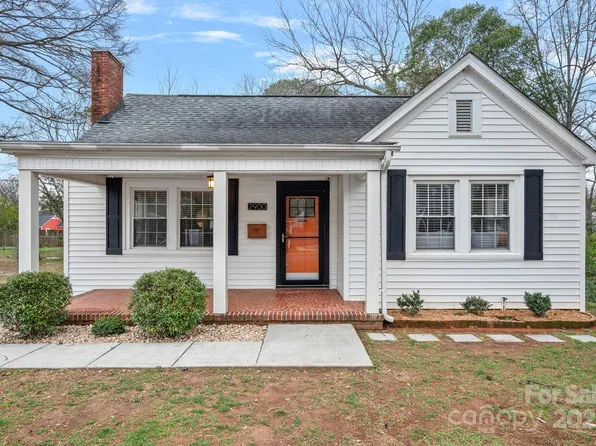 2900 Morson St, Charlotte, NC 28208