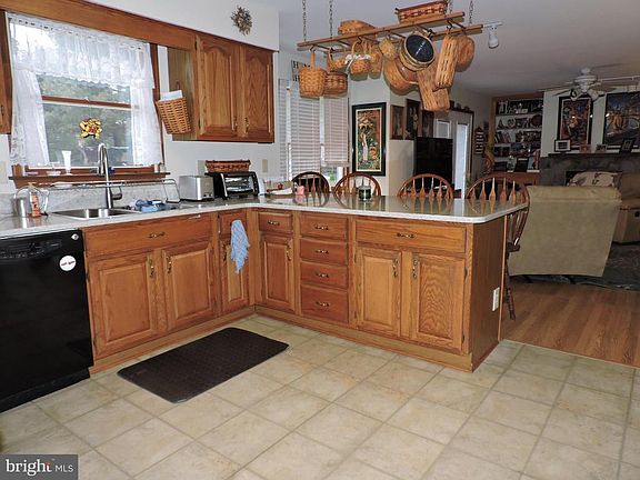 4th image of 601 Fair Meadows Blvd