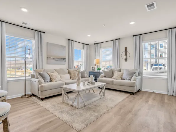 Rancocas Pointe Apartments