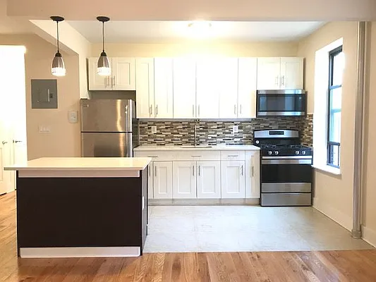 Rented by Simply Brooklyn Realty Inc | media 7