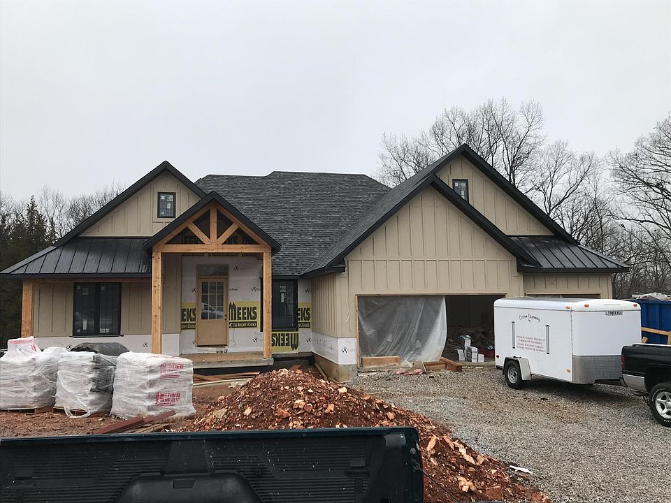 2nd image of 411 W Everwood Way